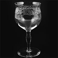 Engraved lead crystal goblet